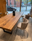 Esstisch aus Massivholz Wildeiche von Holzwerk Hamburg