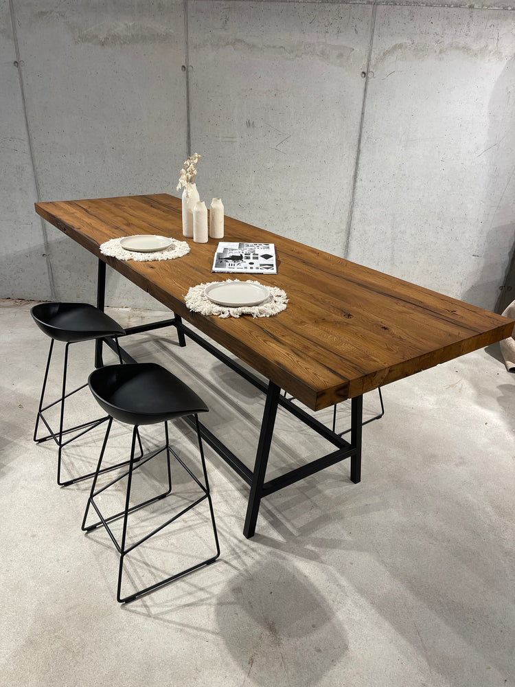 Bartisch Massivholztisch | Hochtisch Massivholz | Bar Tisch Eichenholz