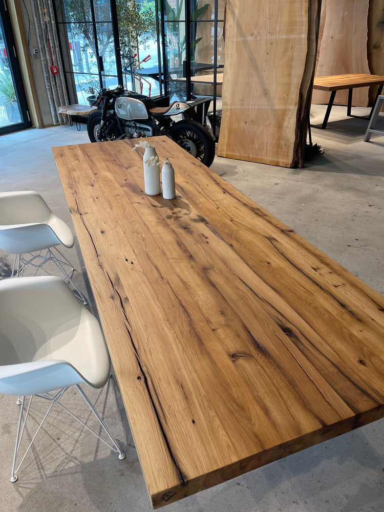 Schöne Tischplatte aus Massivholz von Holzwerk Hamburg