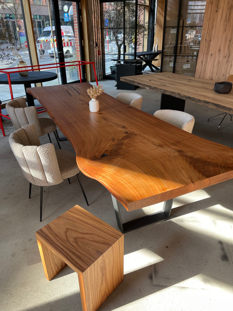 Baumtisch Ulmenholz | Unikat Tisch Ulmenholz | Massivholztisch Monolith | Holzwerk Hamburg