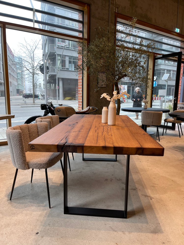 Holztisch Massivholz | Esstisch Eiche | Massivholztisch nach Maß | Holzwerk Hamburg