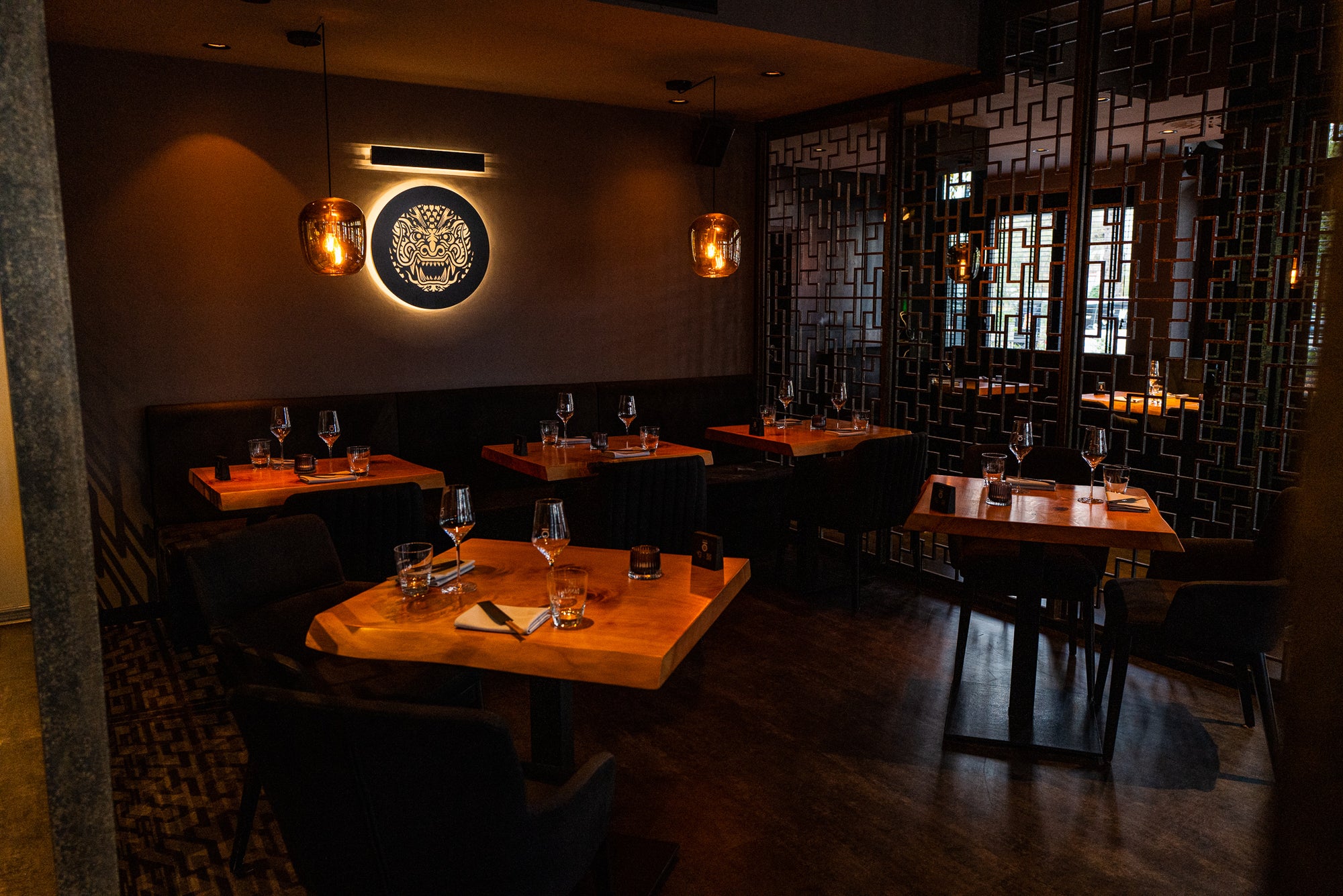 Bistrotisch aus Massivholz | Gastrotisch | Restaurant Tisch