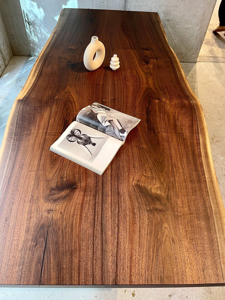 Tischplatte Massivholz gespiegelt Nussbaum 