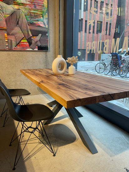Esstisch Unikat Holztisch nach Maß