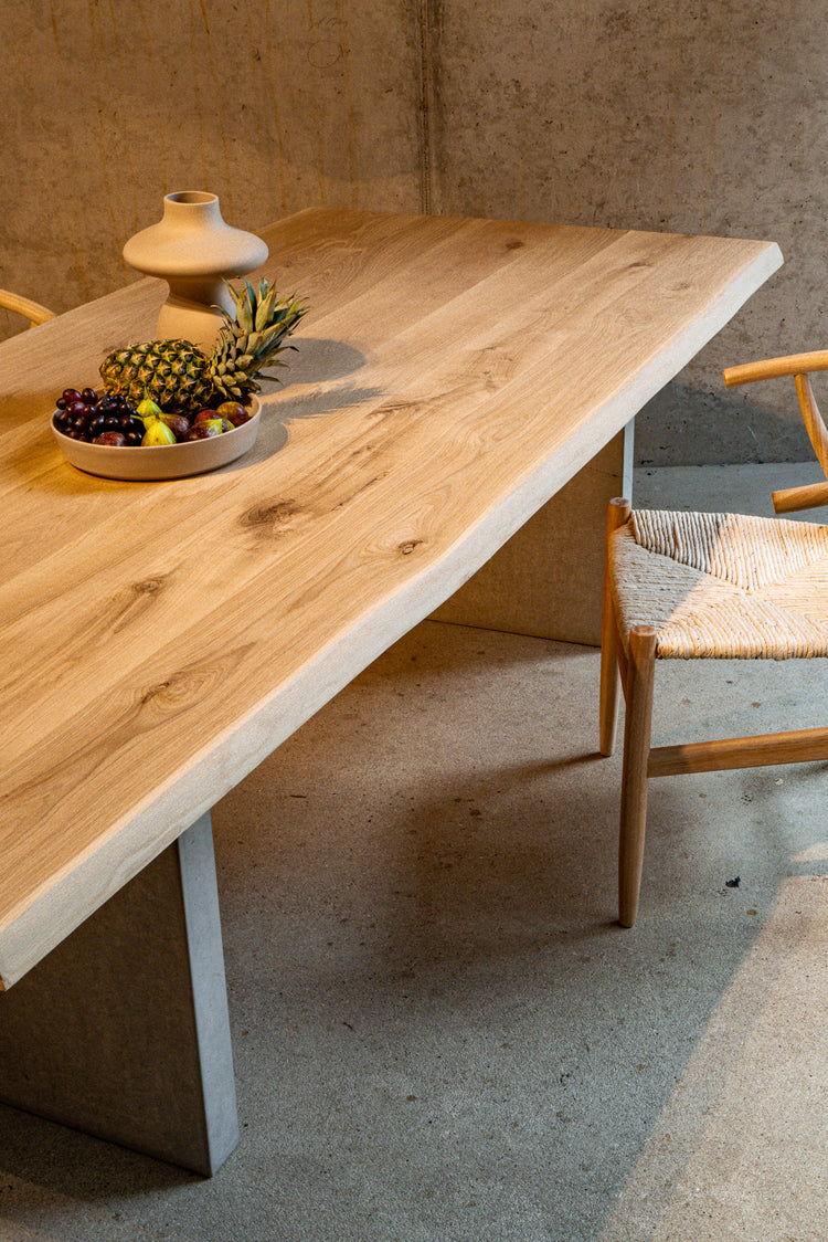 Holztisch skandinavisch Design