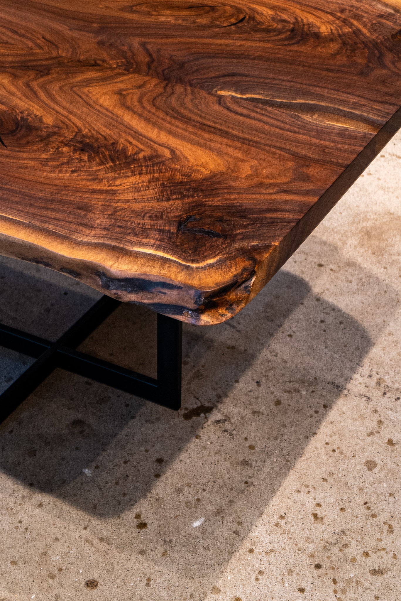 Massivholz Esstisch Nussbaum Butterfly