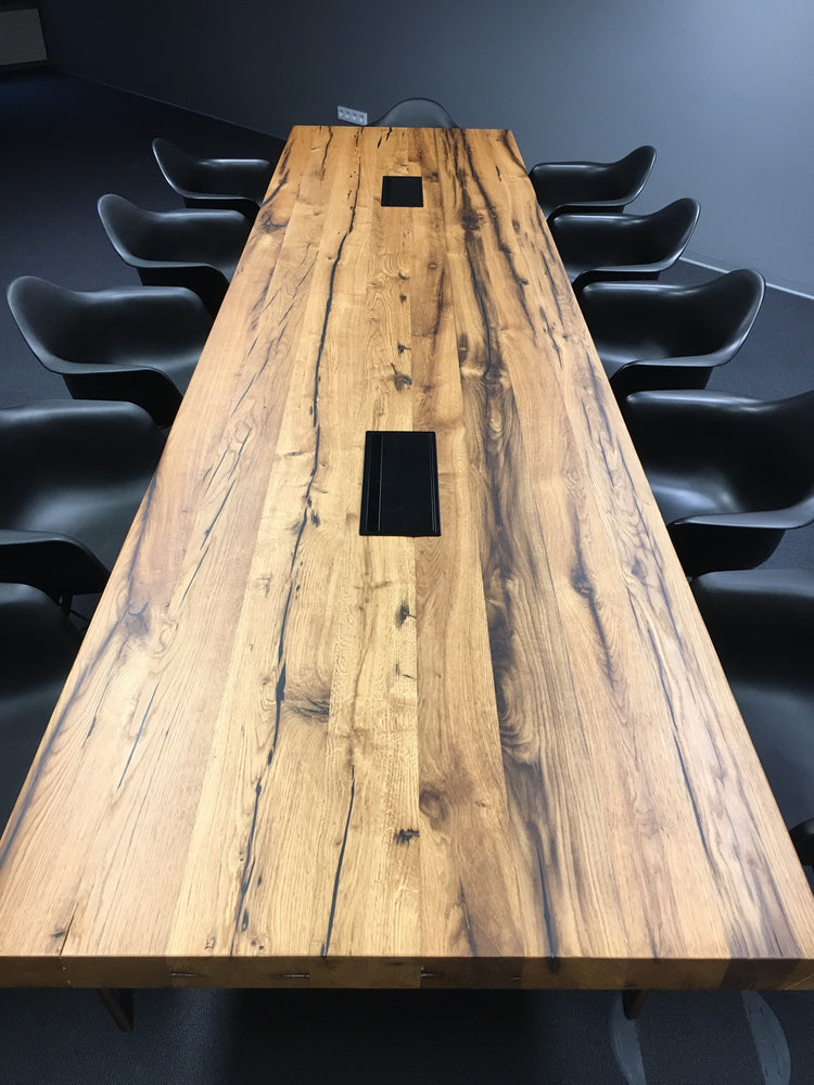 Konferenztisch aus Holz | Holzwerk Hamburg 