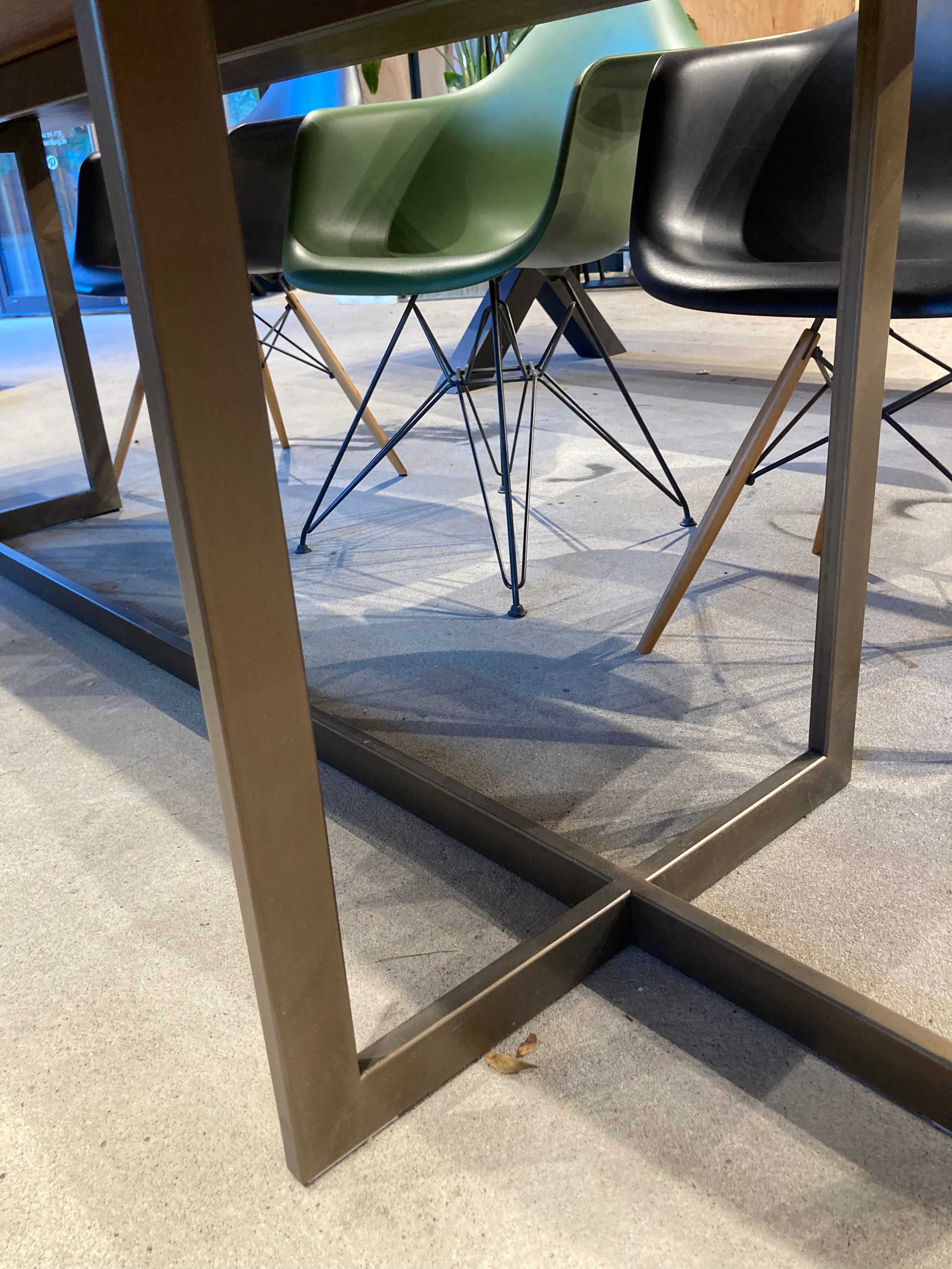 Esstisch Massivholztisch Nussbaum Massivholz nach Maß
