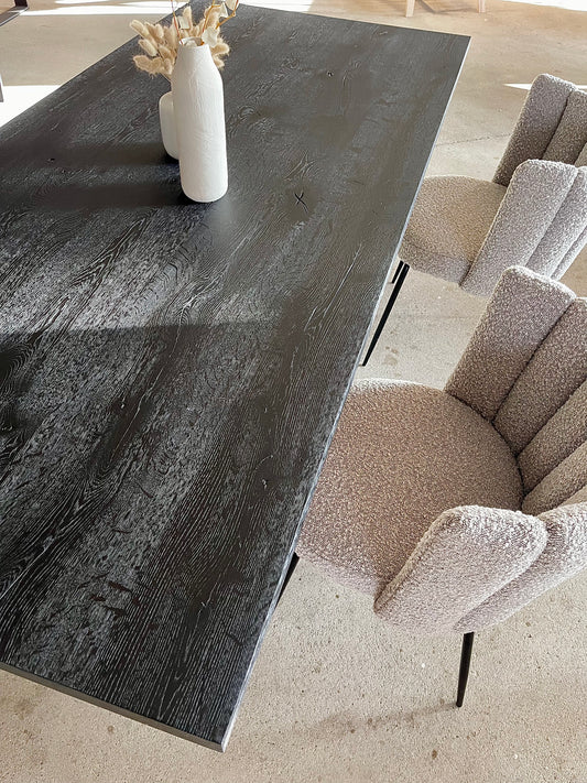 Tisch  geköhlt | Esstisch Massivholz geköhlt | Holzwerk Hamburg