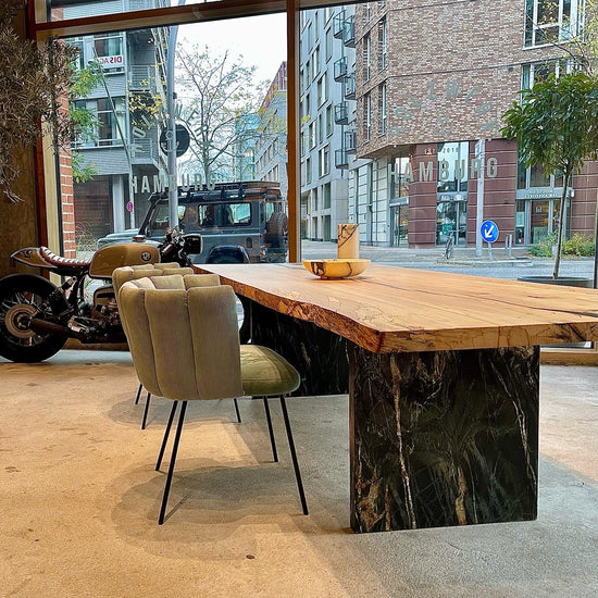 Designer Tisch aus gestockter Buche | Designtisch mit Naturstein  | Holzwerk Hamburg